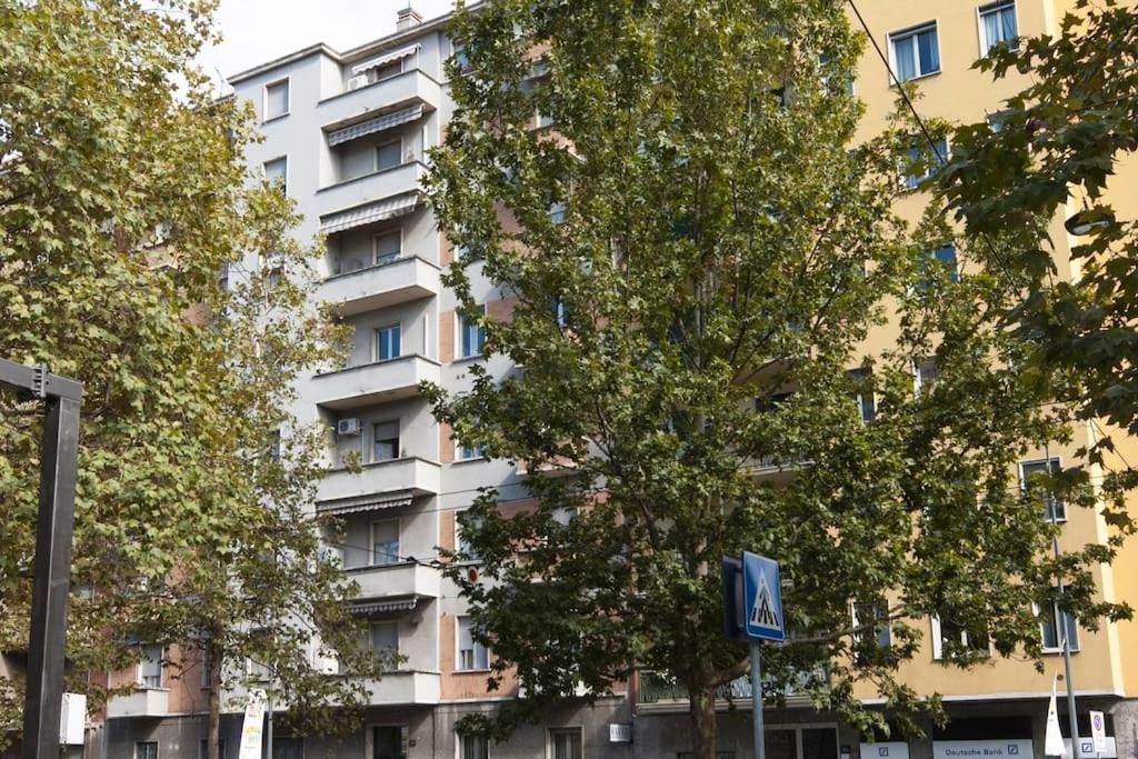 Apartament Youhosty - Misurata 63 Mediolan Zewnętrze zdjęcie